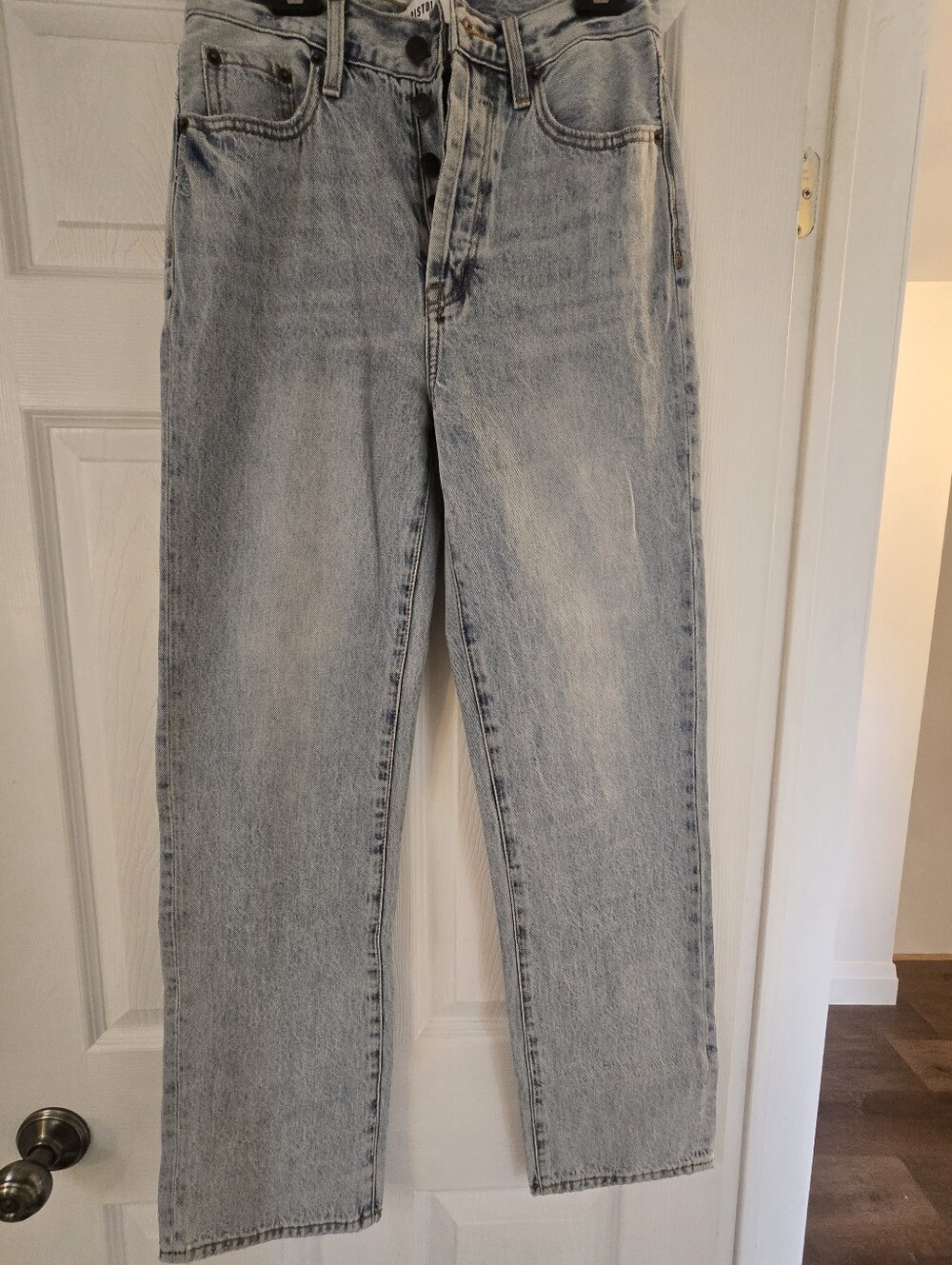 Pistola Women's Light Wash Straight Leg Jeans, Size 26 - Picture 2 of 6